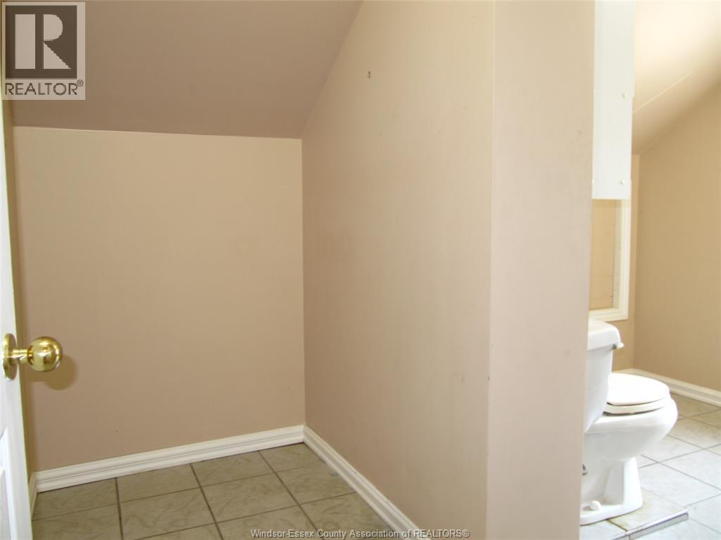 958 Edward, Windsor, ON