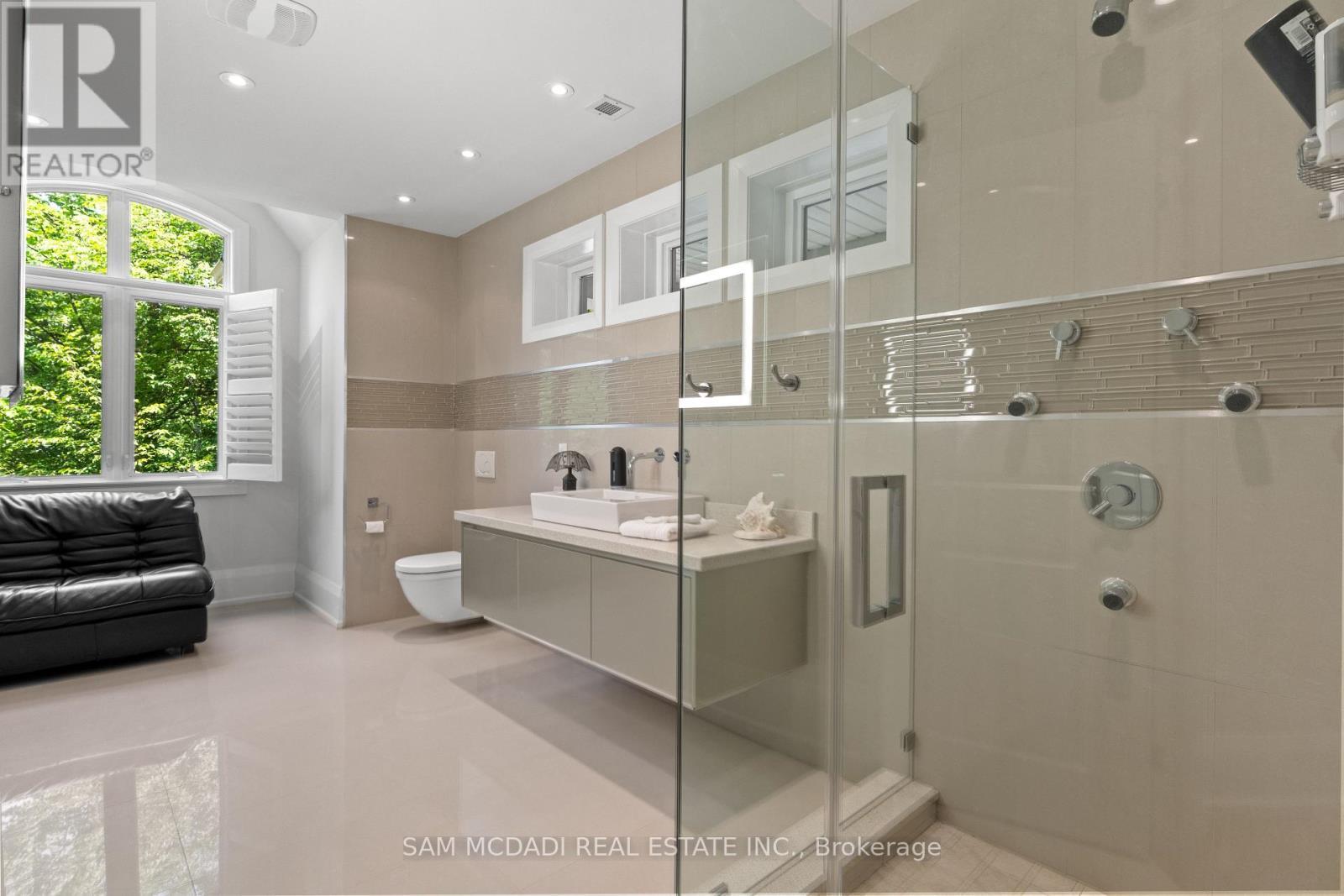 2014 Heartwood Court, Mississauga, ON