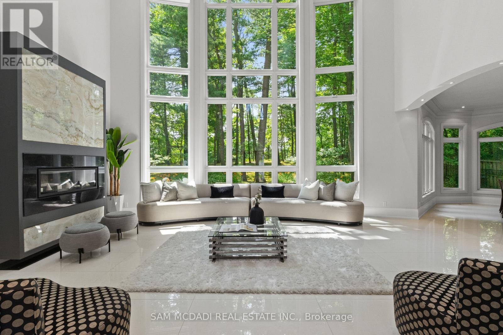 2014 Heartwood Court, Mississauga, ON