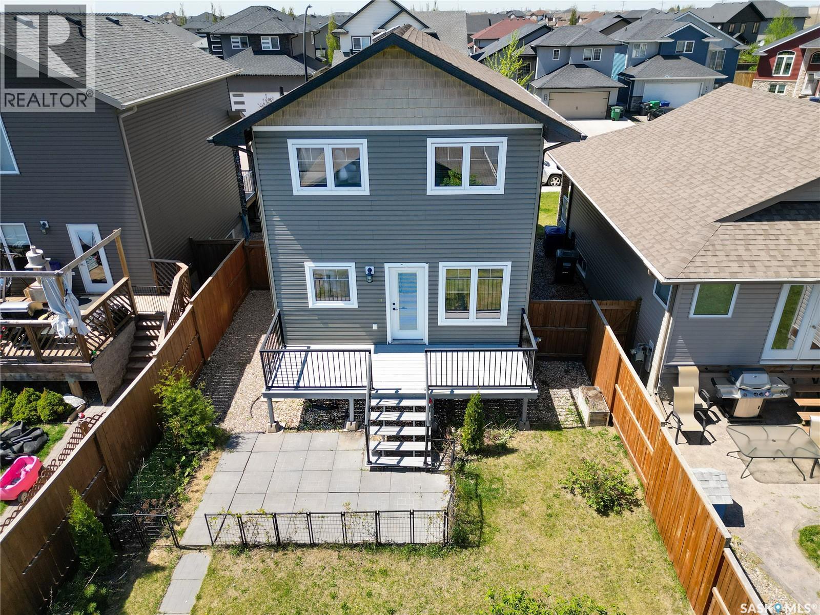 242 Geary Crescent, Saskatoon, SK