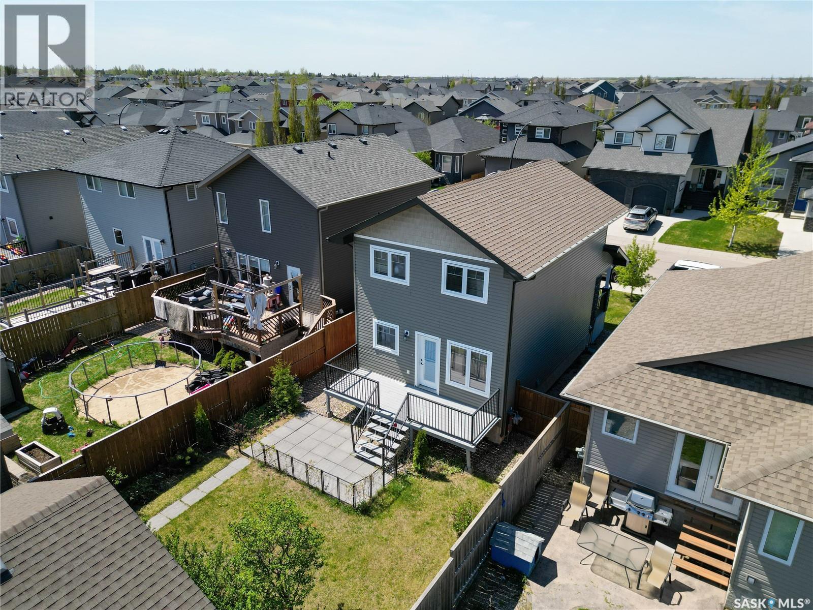 242 Geary Crescent, Saskatoon, SK