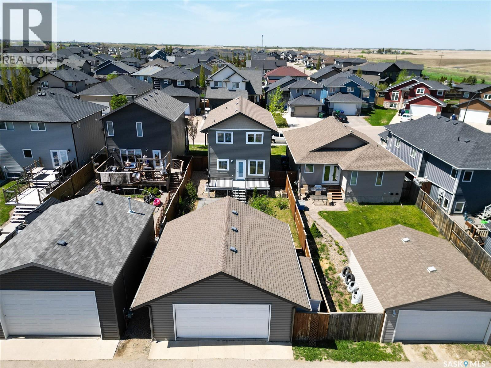 242 Geary Crescent, Saskatoon, SK