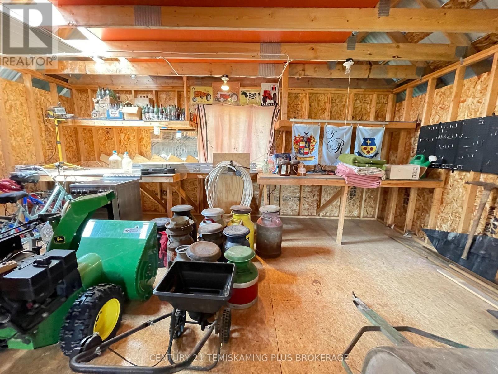 23 Twelfth Street E, Armstrong (Earlton), ON
