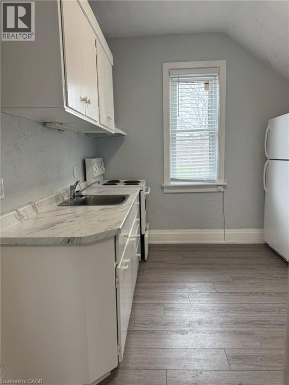 48 Walter Street Unit# A, Kitchener, ON