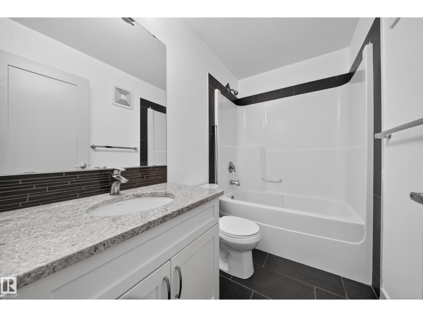 227 Cy Becker Blvd Nw, Edmonton, AB