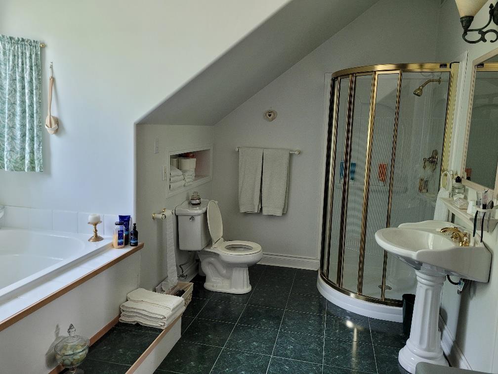 227 West River Road, Dryden, ON