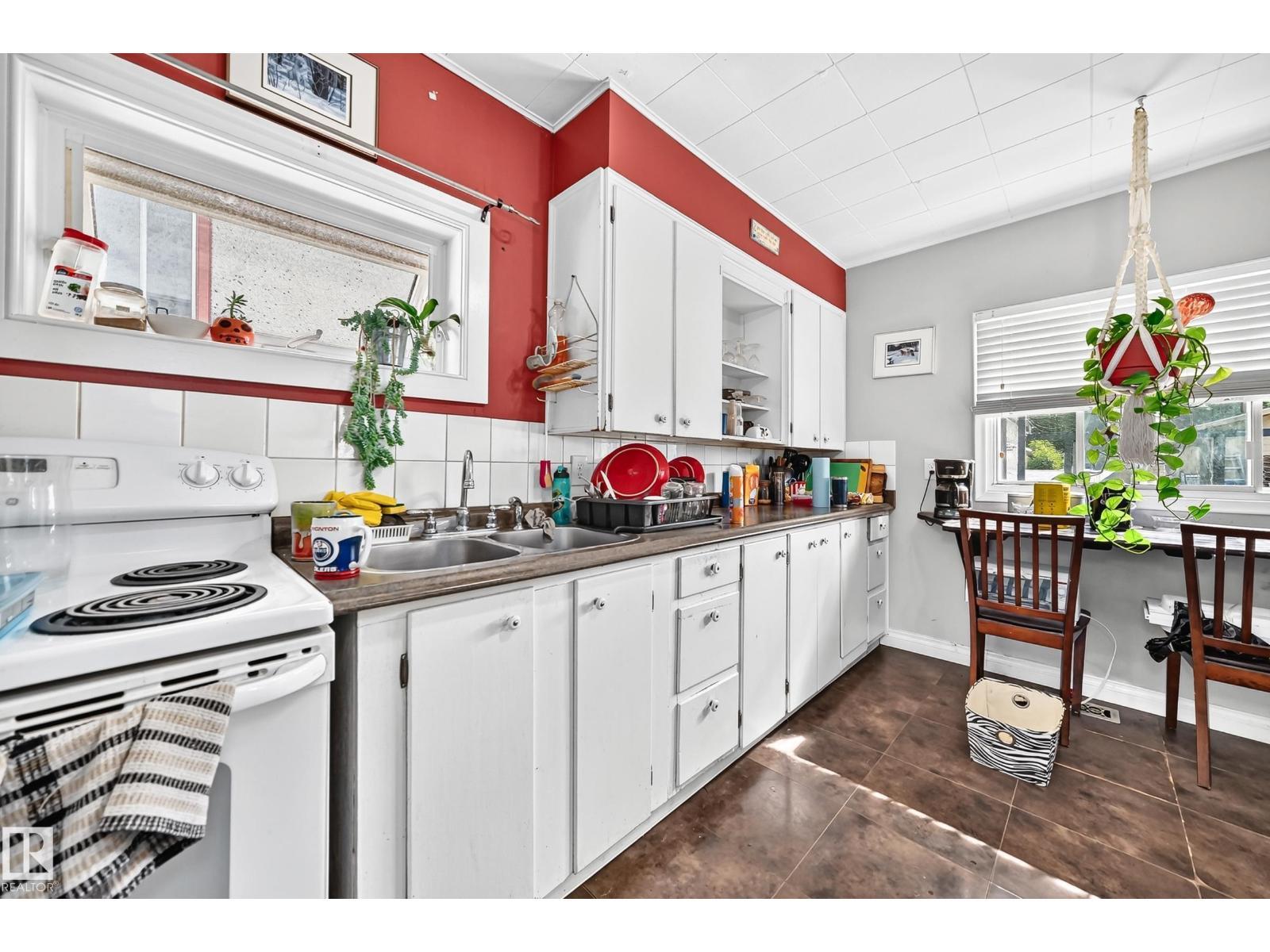 11939 89 St Nw, Edmonton, AB