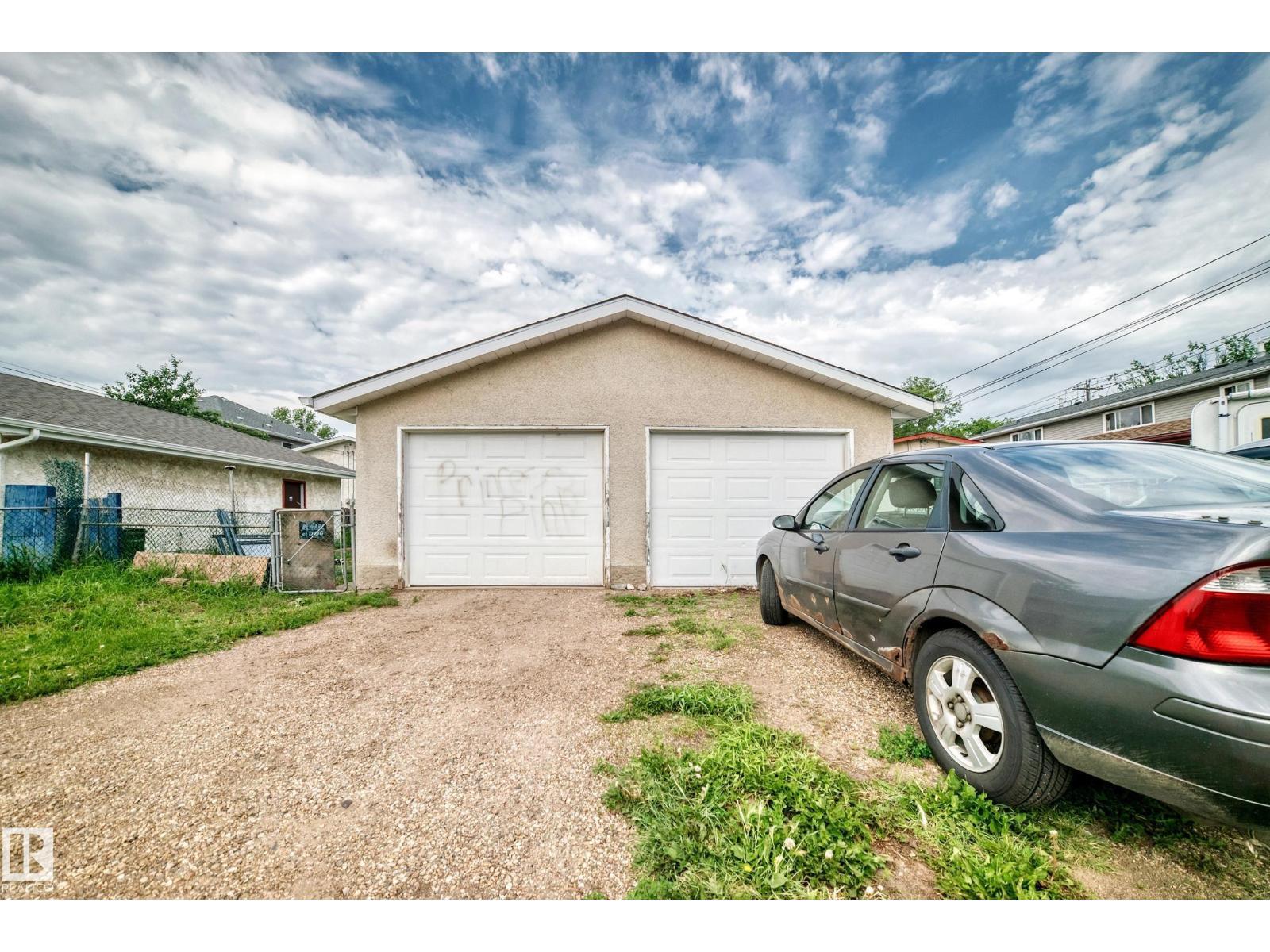 11939 89 St Nw, Edmonton, AB