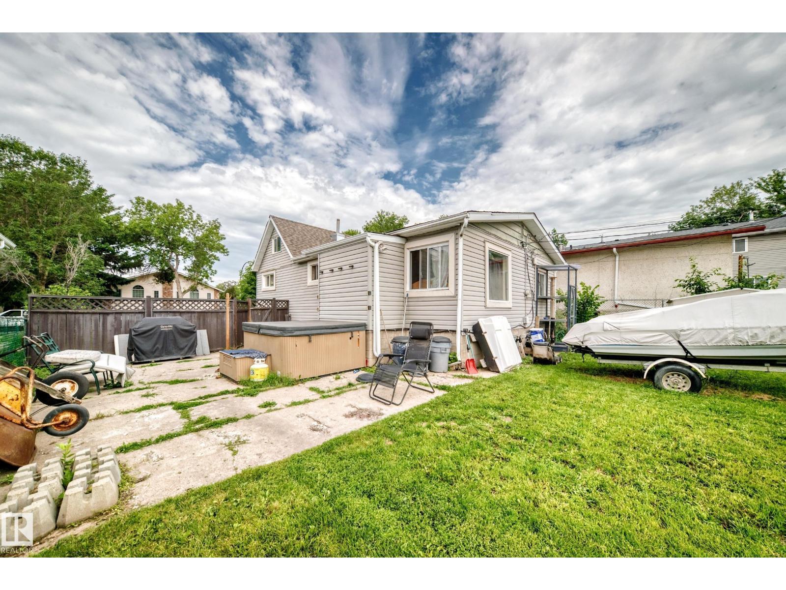 11939 89 St Nw, Edmonton, AB