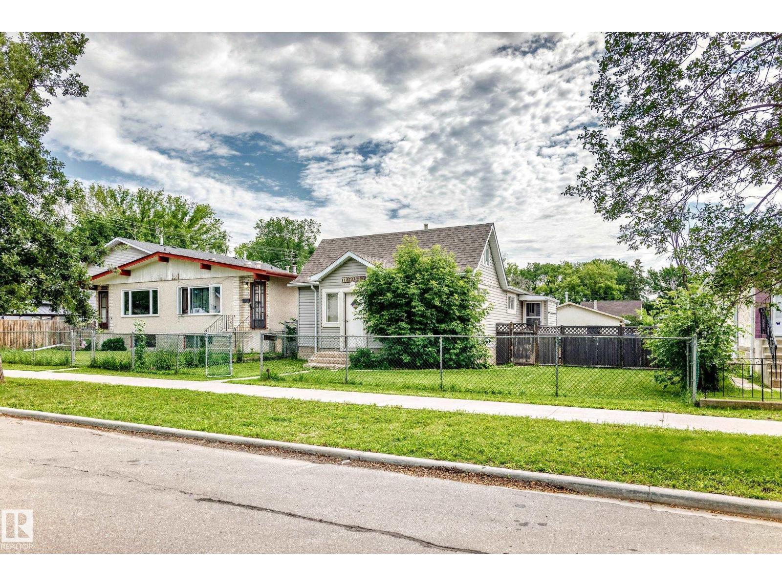11939 89 St Nw, Edmonton, AB