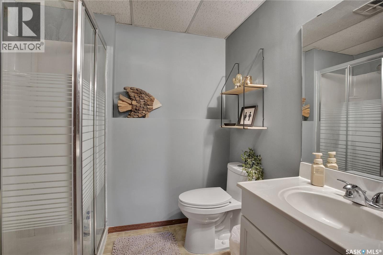 523 Pendygrasse Road, Saskatoon, SK
