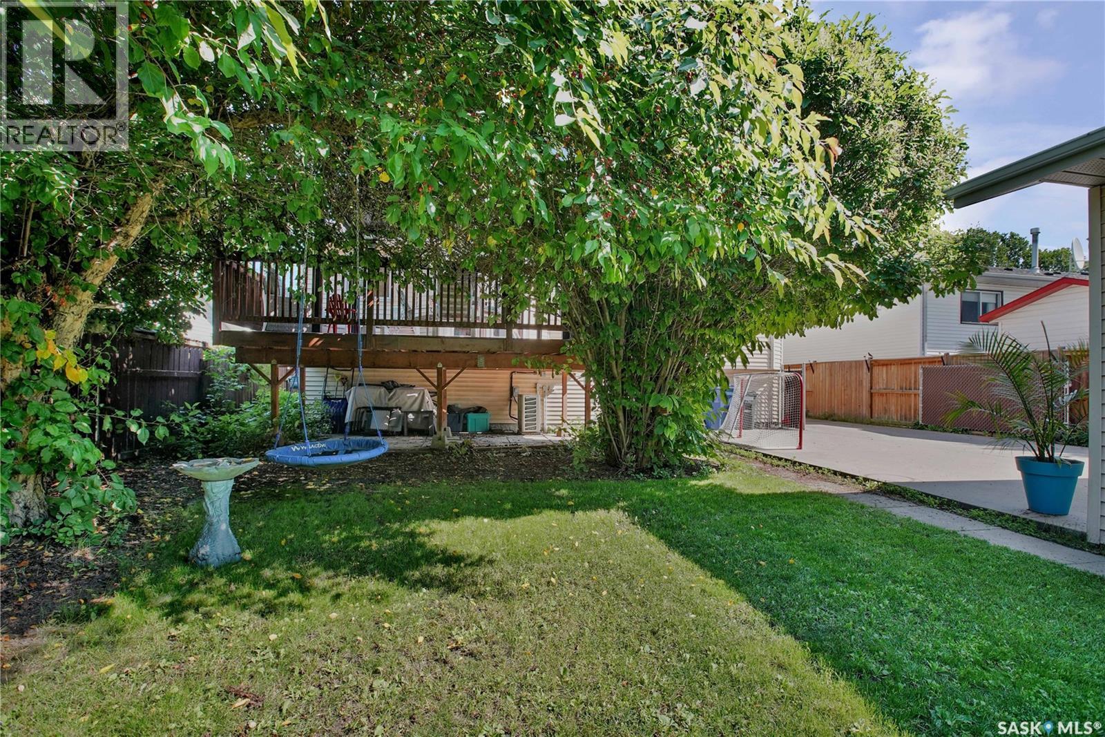 523 Pendygrasse Road, Saskatoon, SK