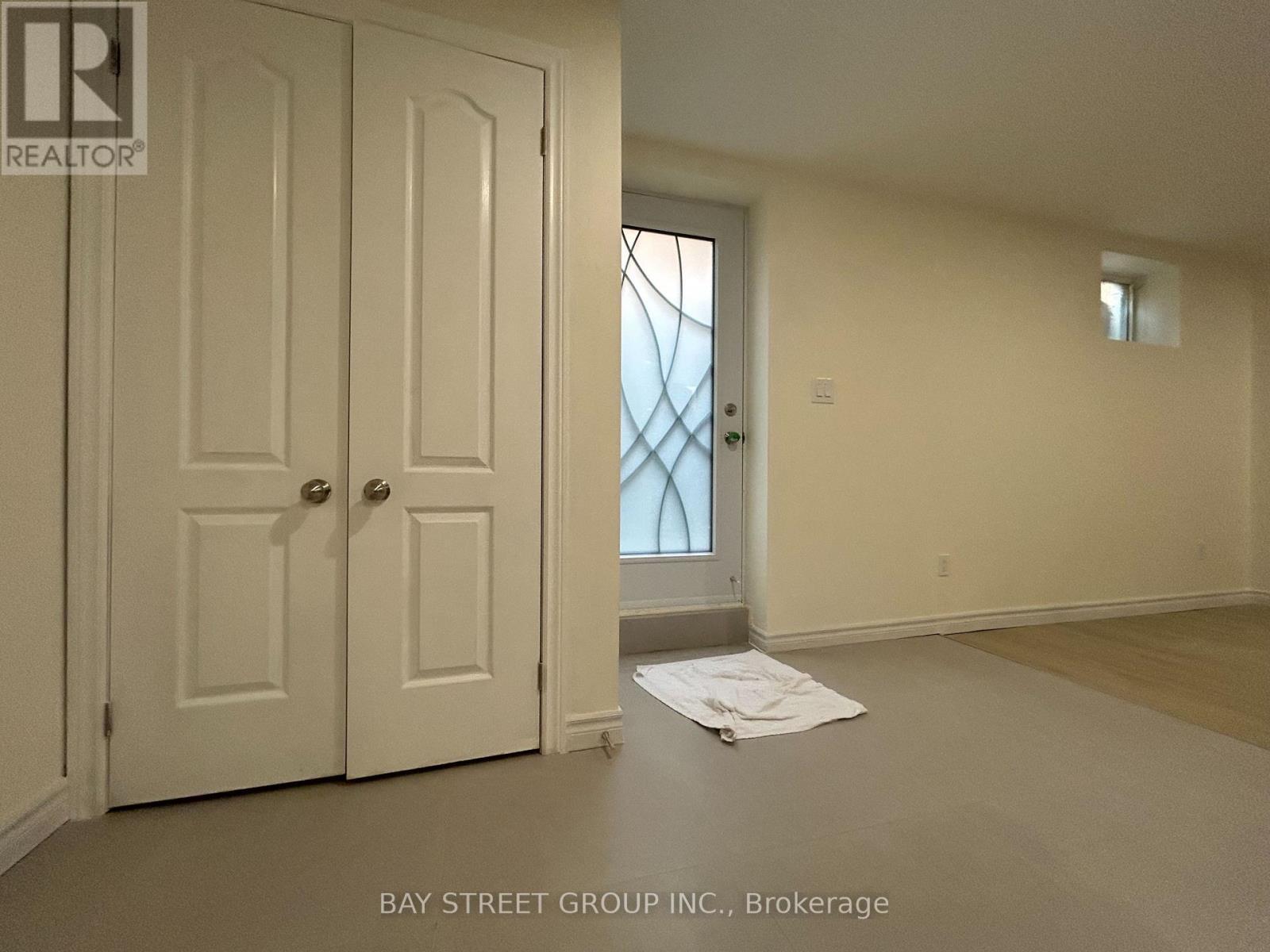 entranc - Basement - 33 Jeffrey Nihda Crescent, Markham, ON