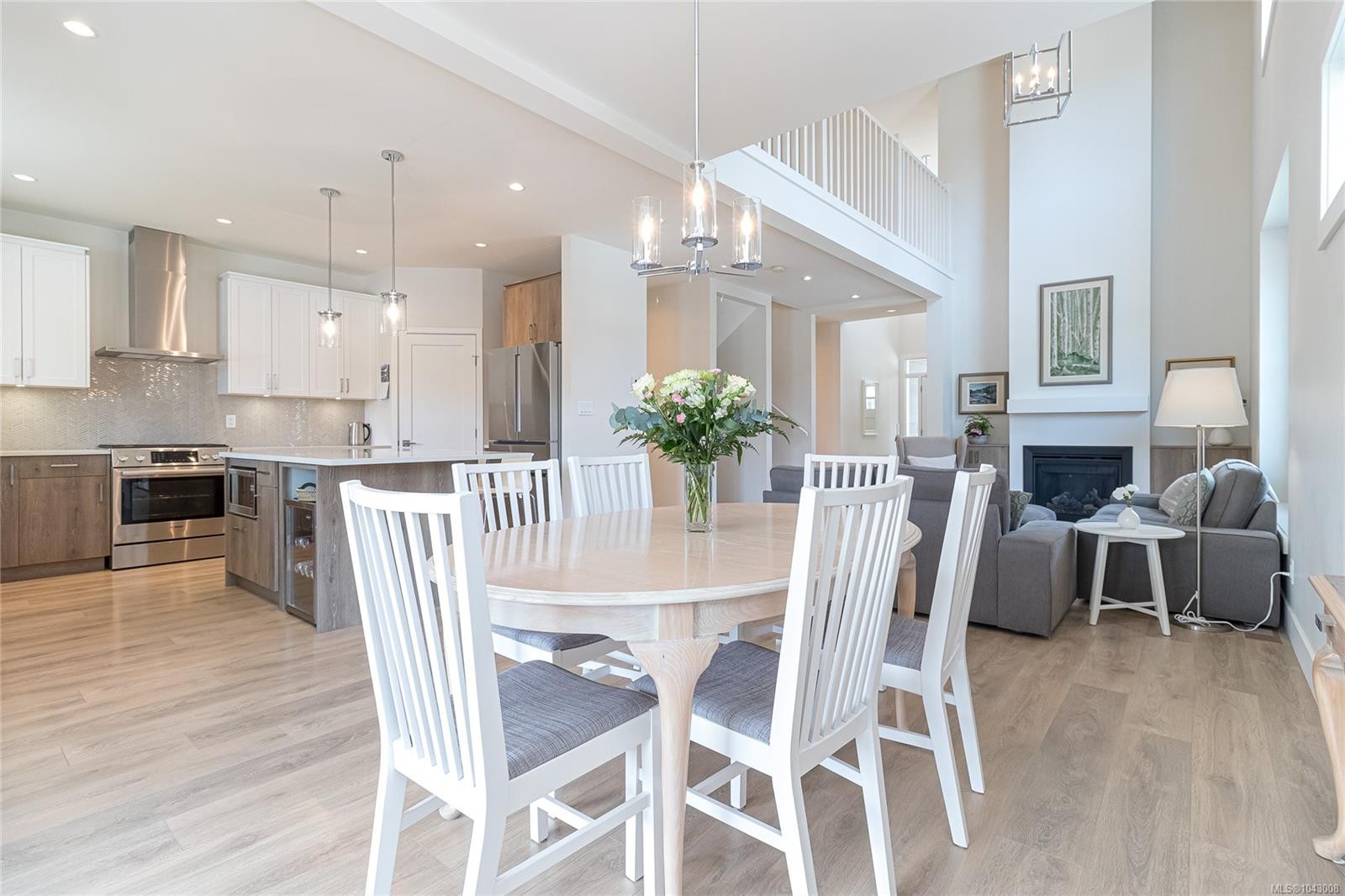 832 Ashbury Ave, Langford, BC