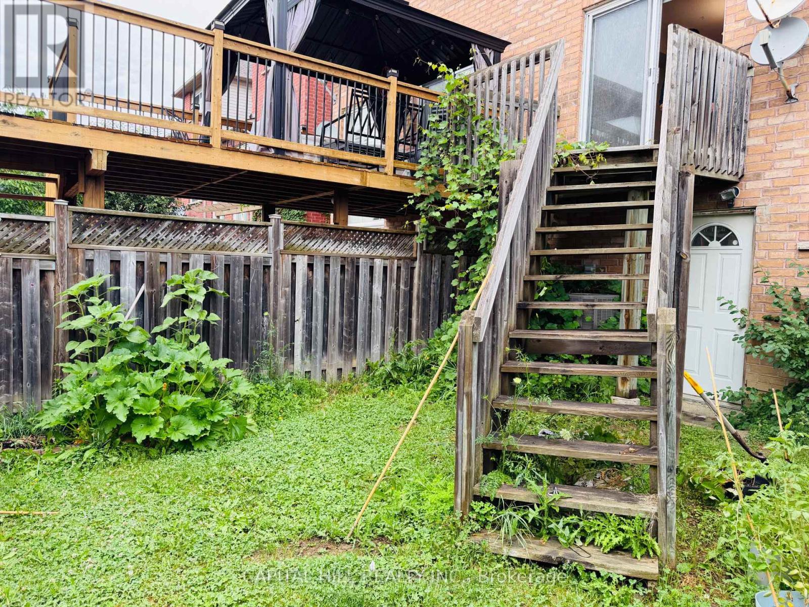 Upper - 5959 Stonebriar Crescent, Mississauga, ON