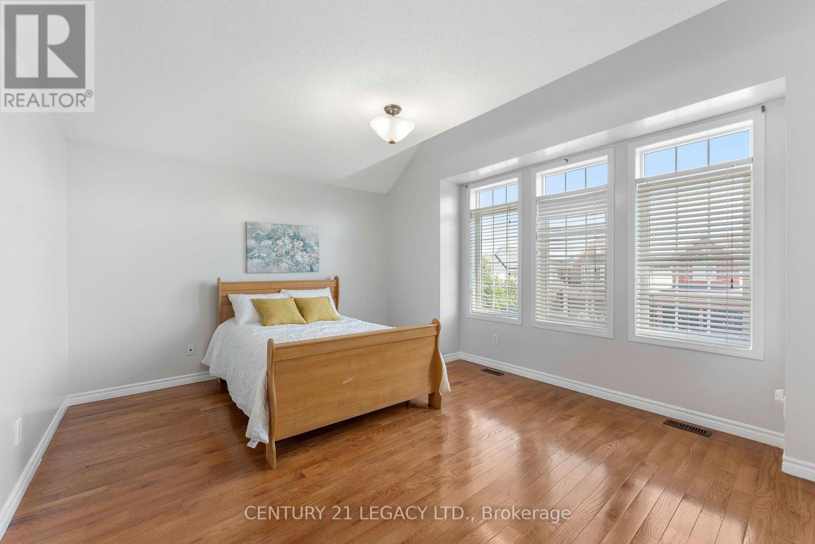 1296 Tall Pine Avenue, Oshawa, ON