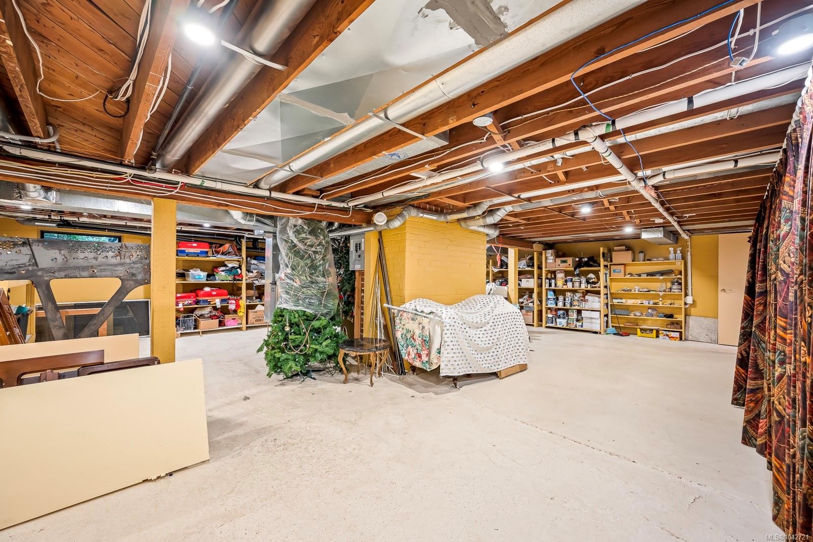 2299 Comox Ave, Comox, BC