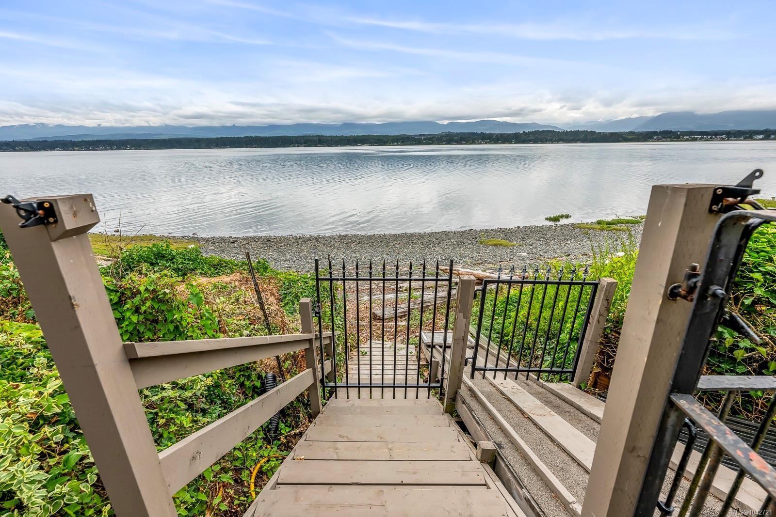 2299 Comox Ave, Comox, BC