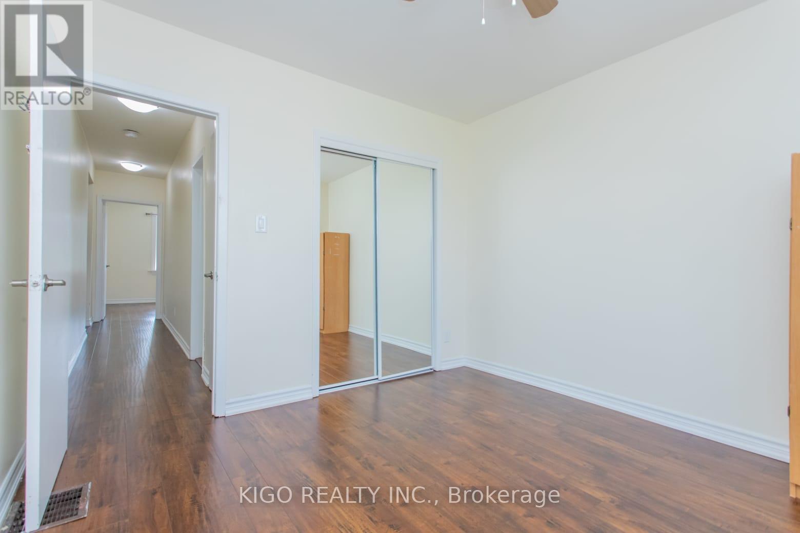 1328 Cawthra Road, Mississauga, ON