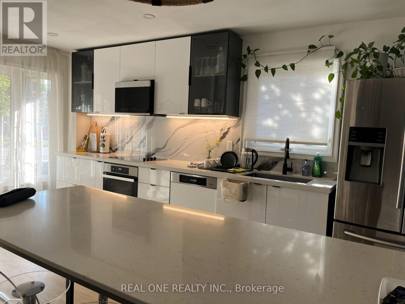 3245 Cambourne Crescent, Mississauga, ON