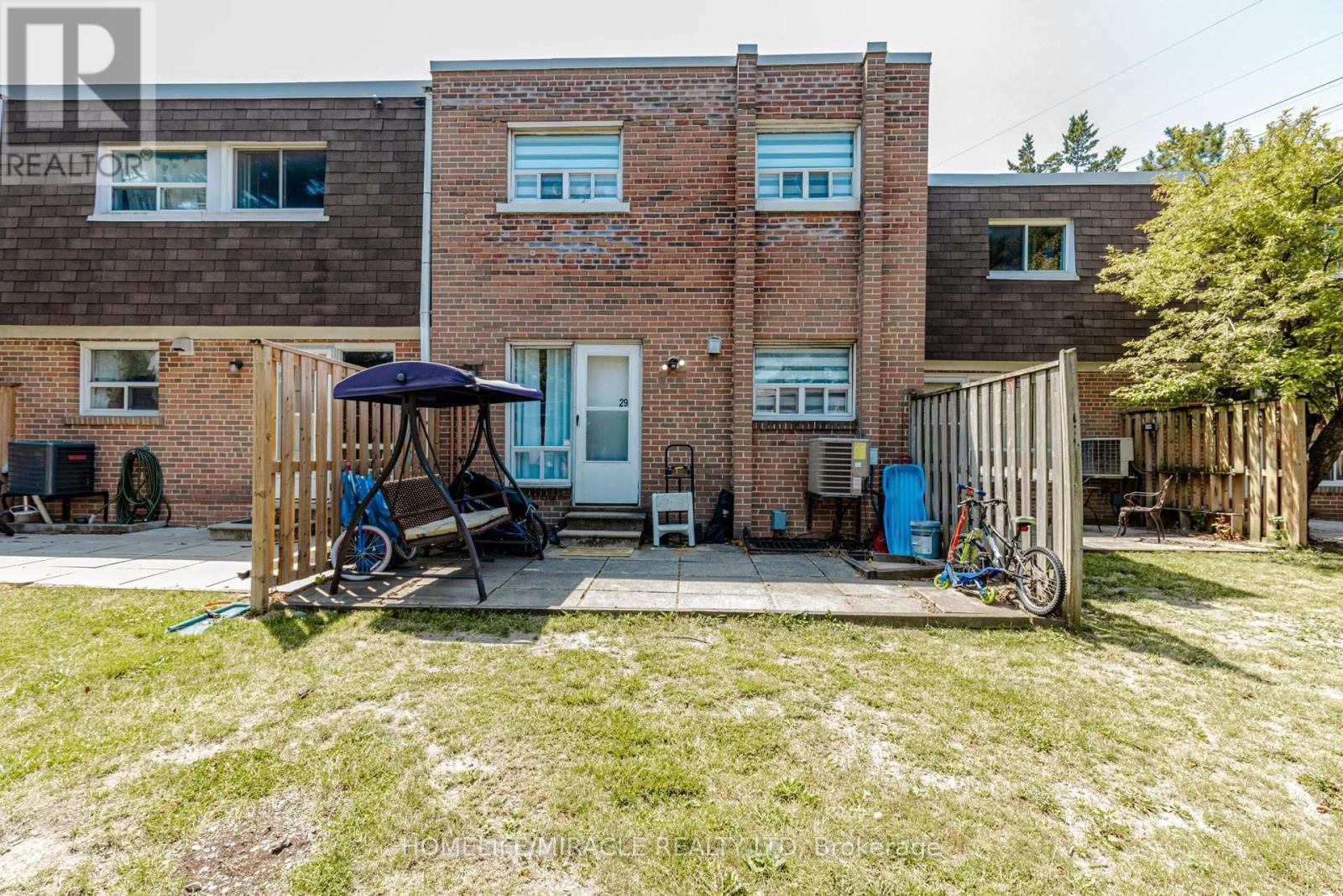 29 - 1730 Albion Road, Toronto, ON - Outdoor