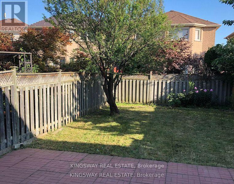 722 Four Winds Way, Mississauga, ON