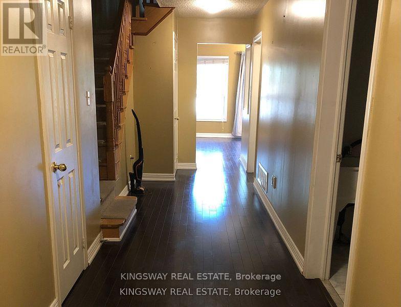 722 Four Winds Way, Mississauga, ON