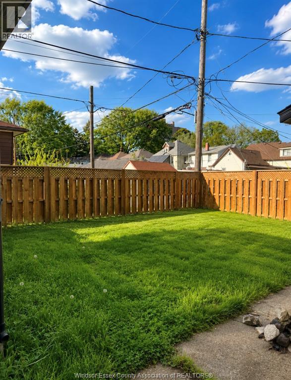 272 Mckay, Windsor, ON