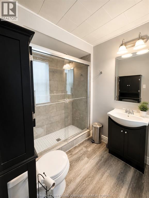 272 Mckay, Windsor, ON