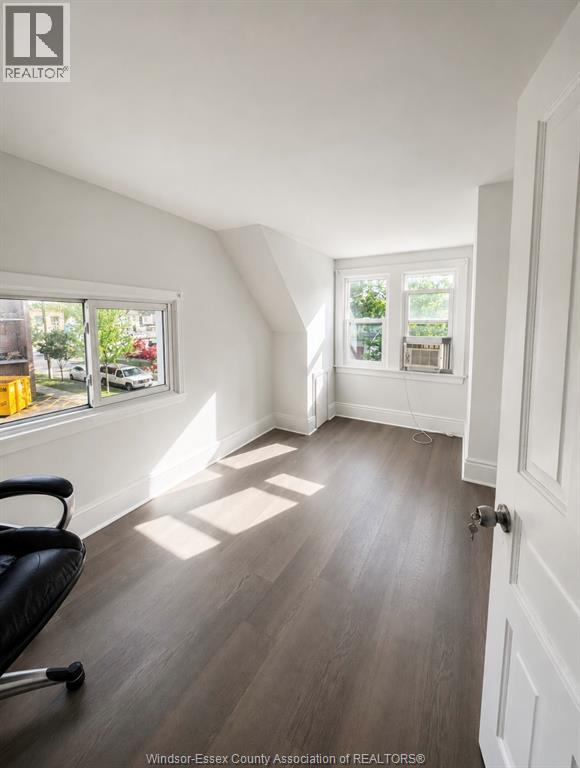 272 Mckay, Windsor, ON