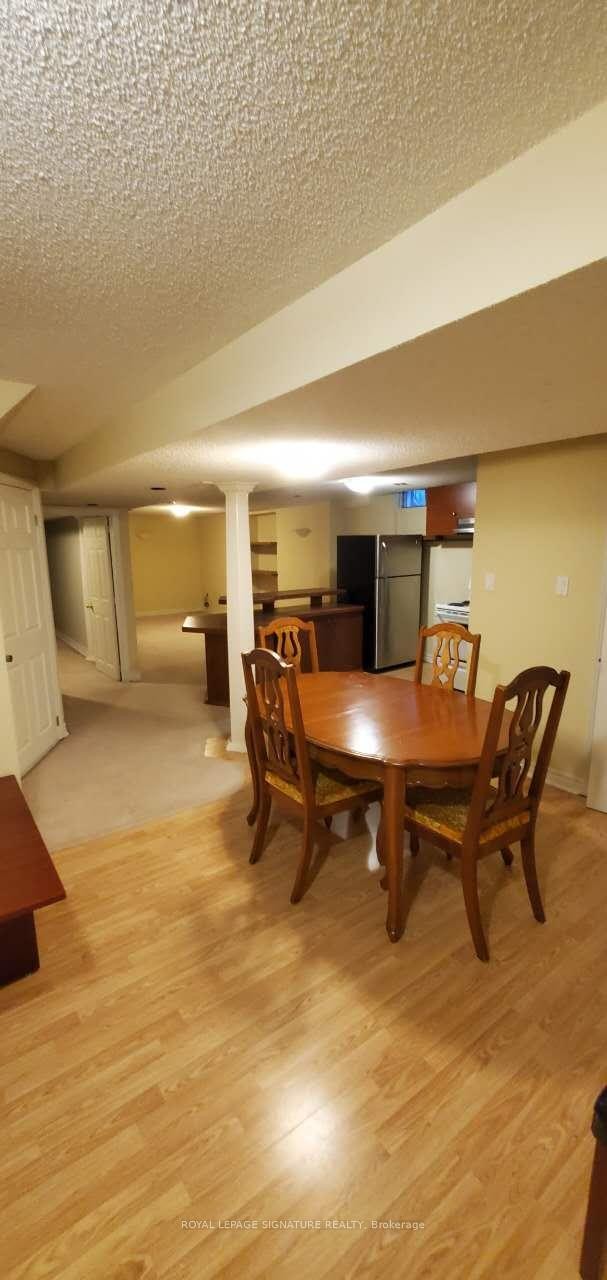 167 Surbray Grove, Mississauga, ON - Indoor