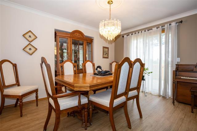 27-1 Waterfront Rd, Winnipeg, MB