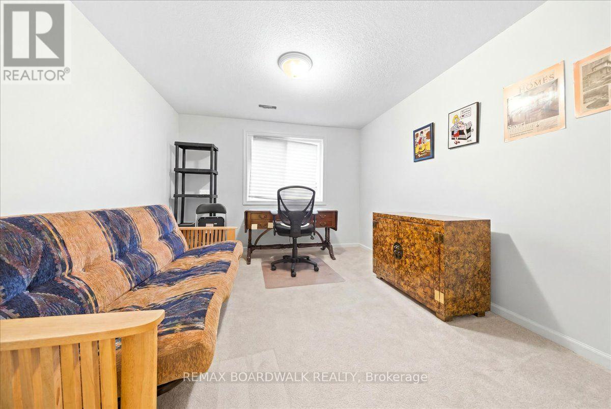 BSM Office/Bedroom 3 - 116 Passageway Private, Ottawa, ON