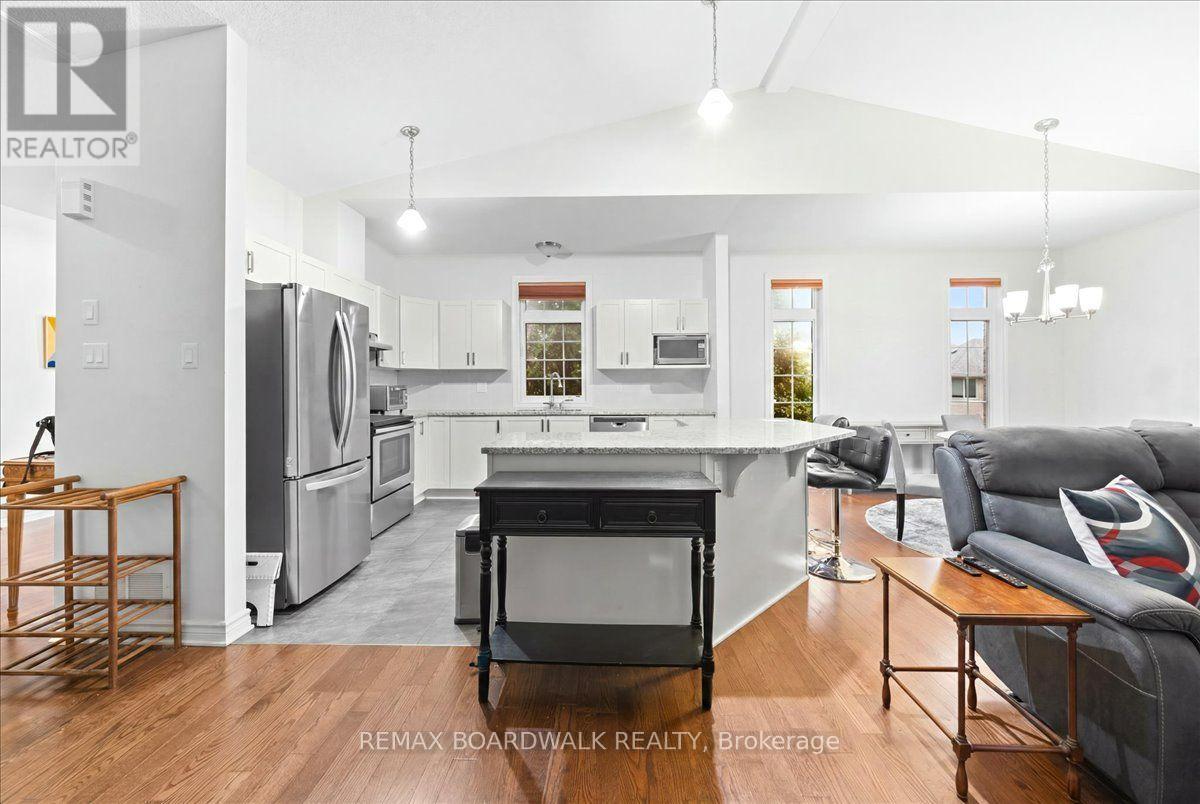 Kitchen 1 - 116 Passageway Private, Ottawa, ON