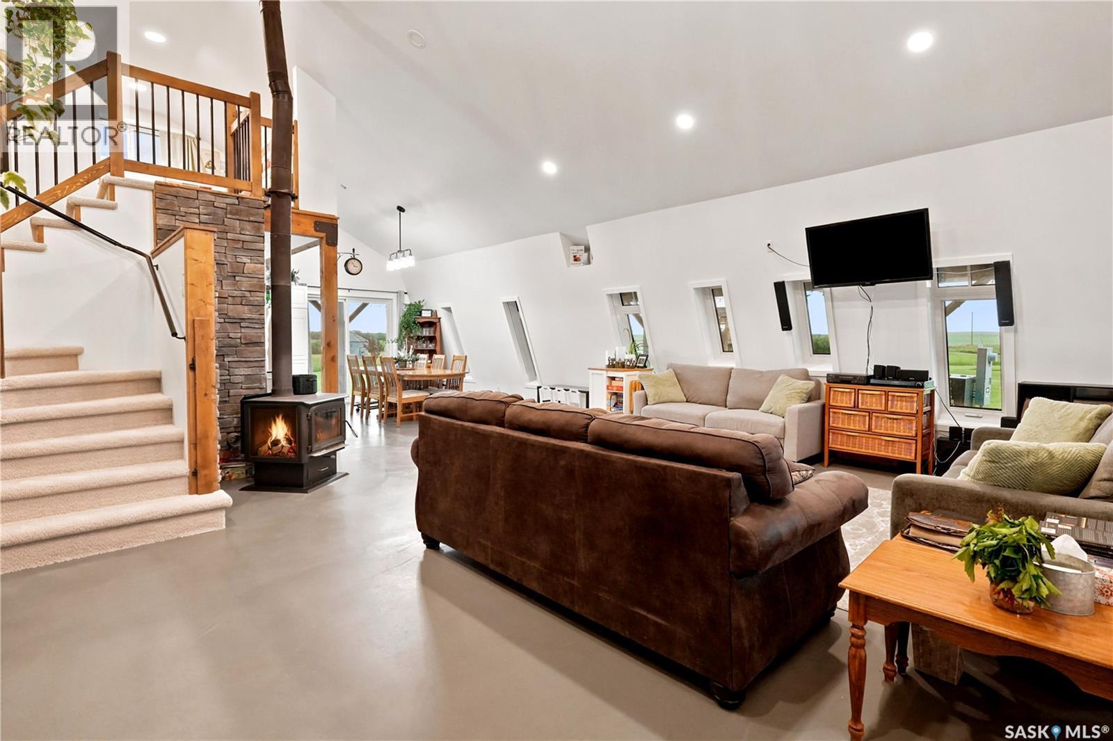 Reimer Acreage, Caron Rm No. 162, SK