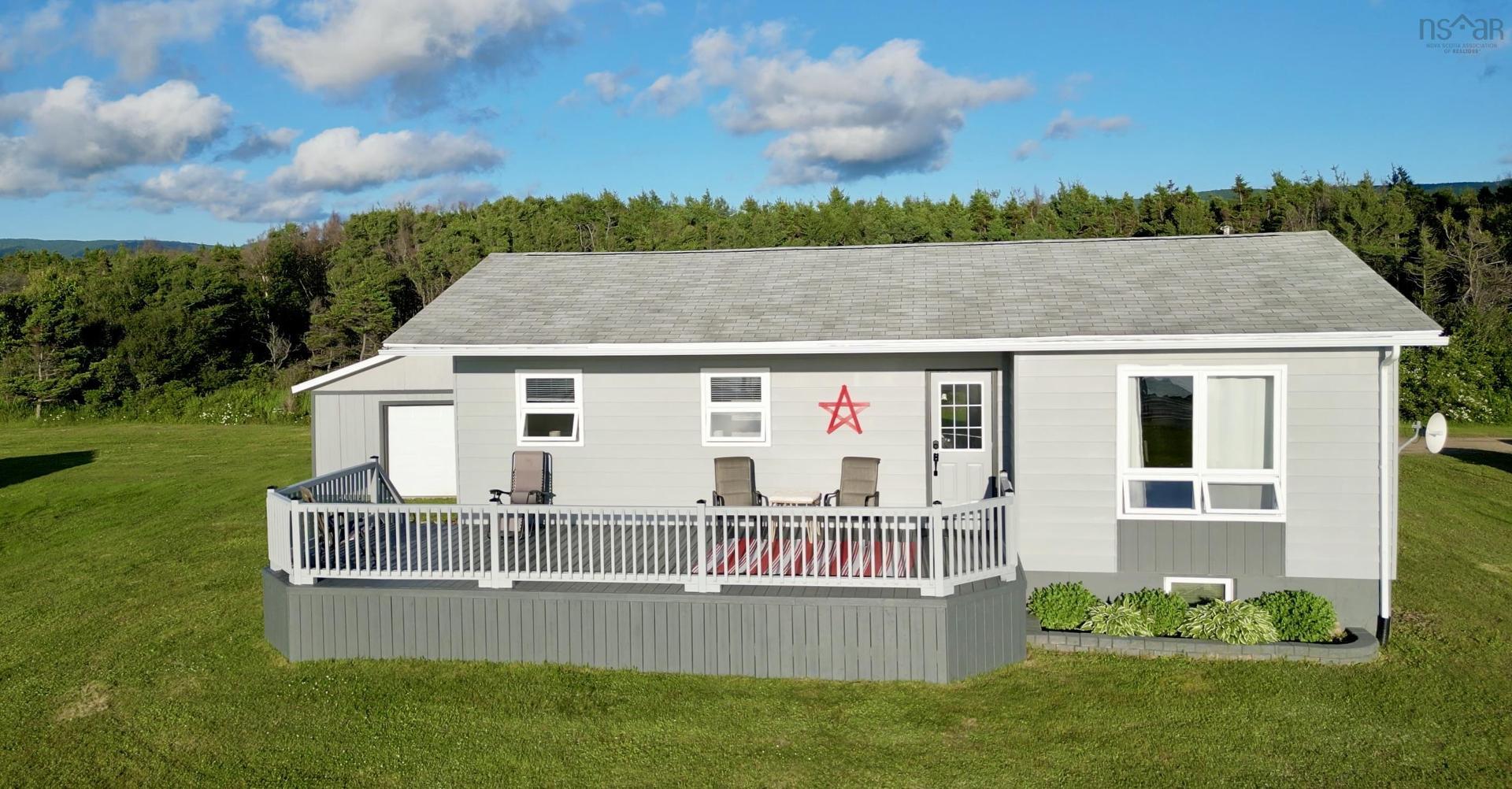 23 Chemin Venette Road, Chéticamp, NS