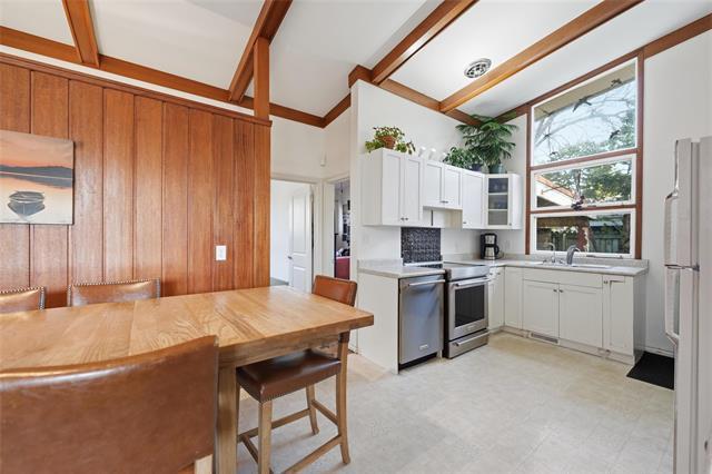 23 Iroquois Bay, Winnipeg, MB
