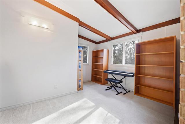 23 Iroquois Bay, Winnipeg, MB