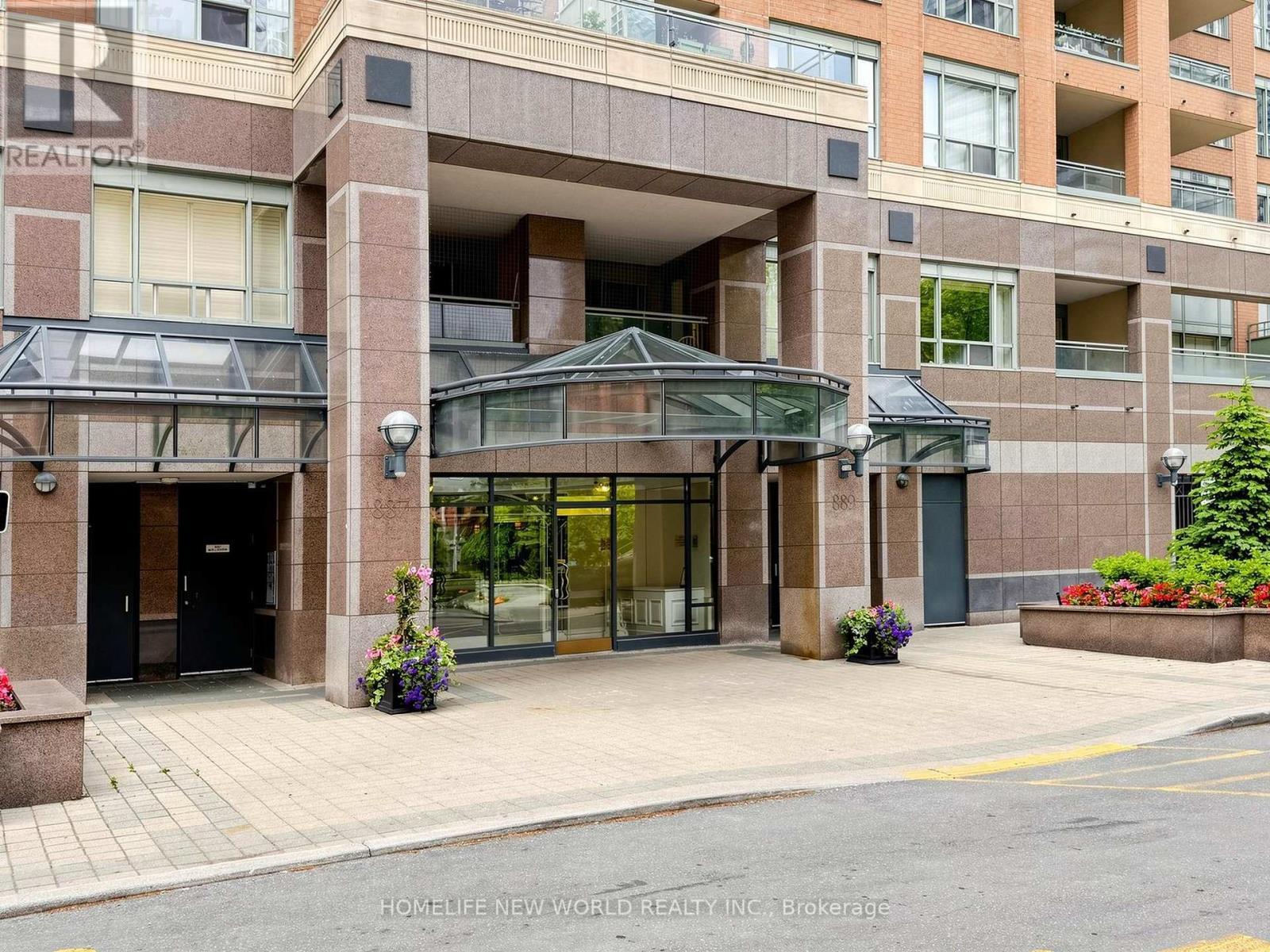 #708 - 887 Bay Street, Toronto, ON
