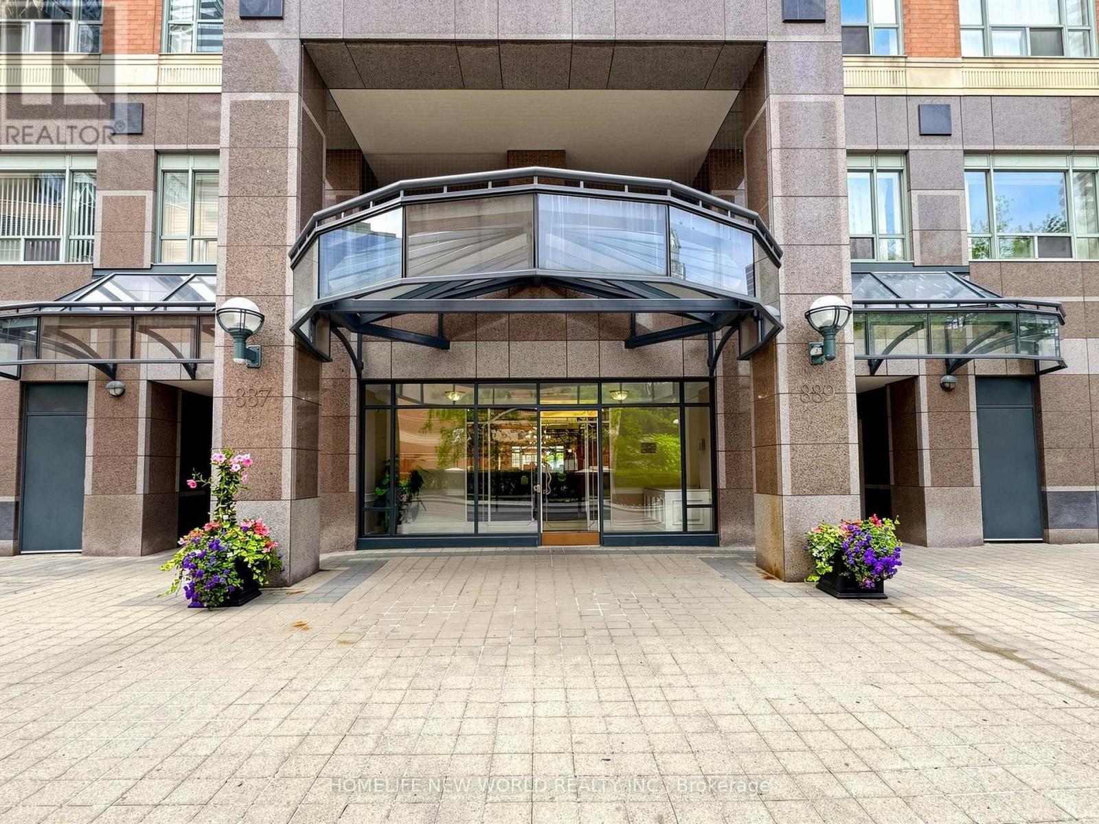 #708 - 887 Bay Street, Toronto, ON