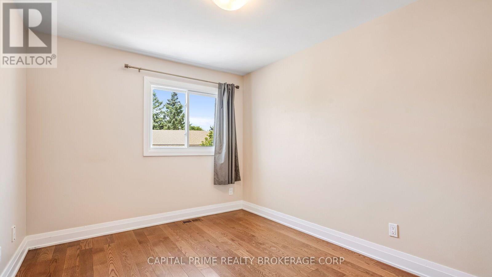 36 - 250 Bridletowne Circle, Toronto, ON - Indoor Photo Showing Other Room