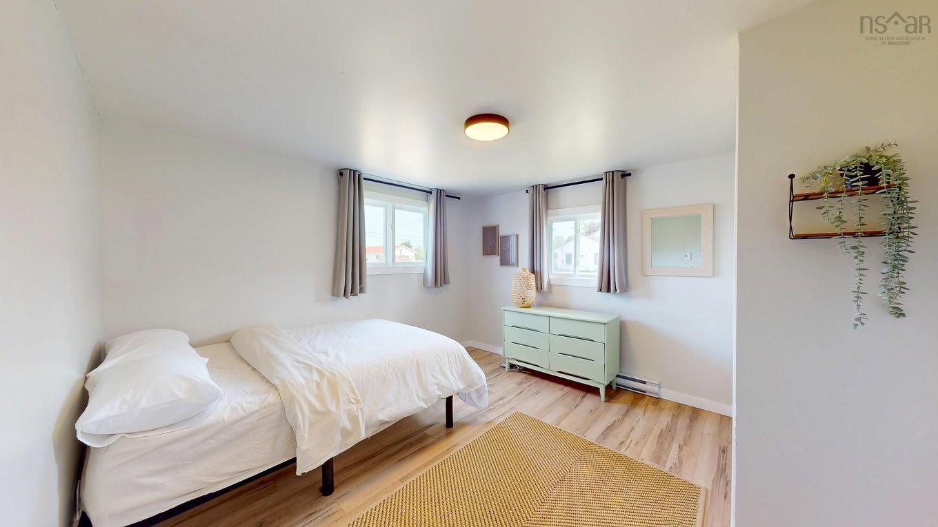 4236 Highway 14, Windsor Forks, NS - Indoor Photo Showing Bedroom