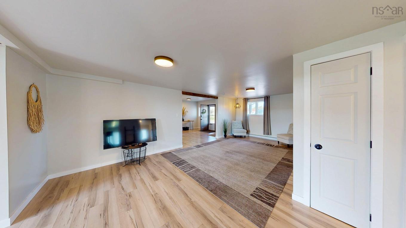 4236 Highway 14, Windsor Forks, NS - Indoor