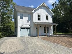 496 Highland Avenue Windsor, NS B0N 2T0