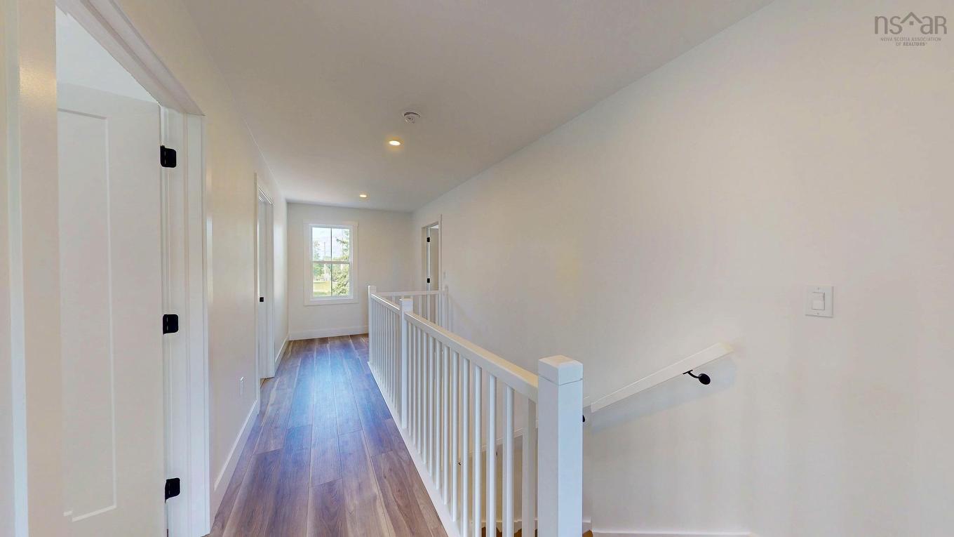 496 Highland Avenue, Windsor, NS - Indoor Photo Showing Other Room