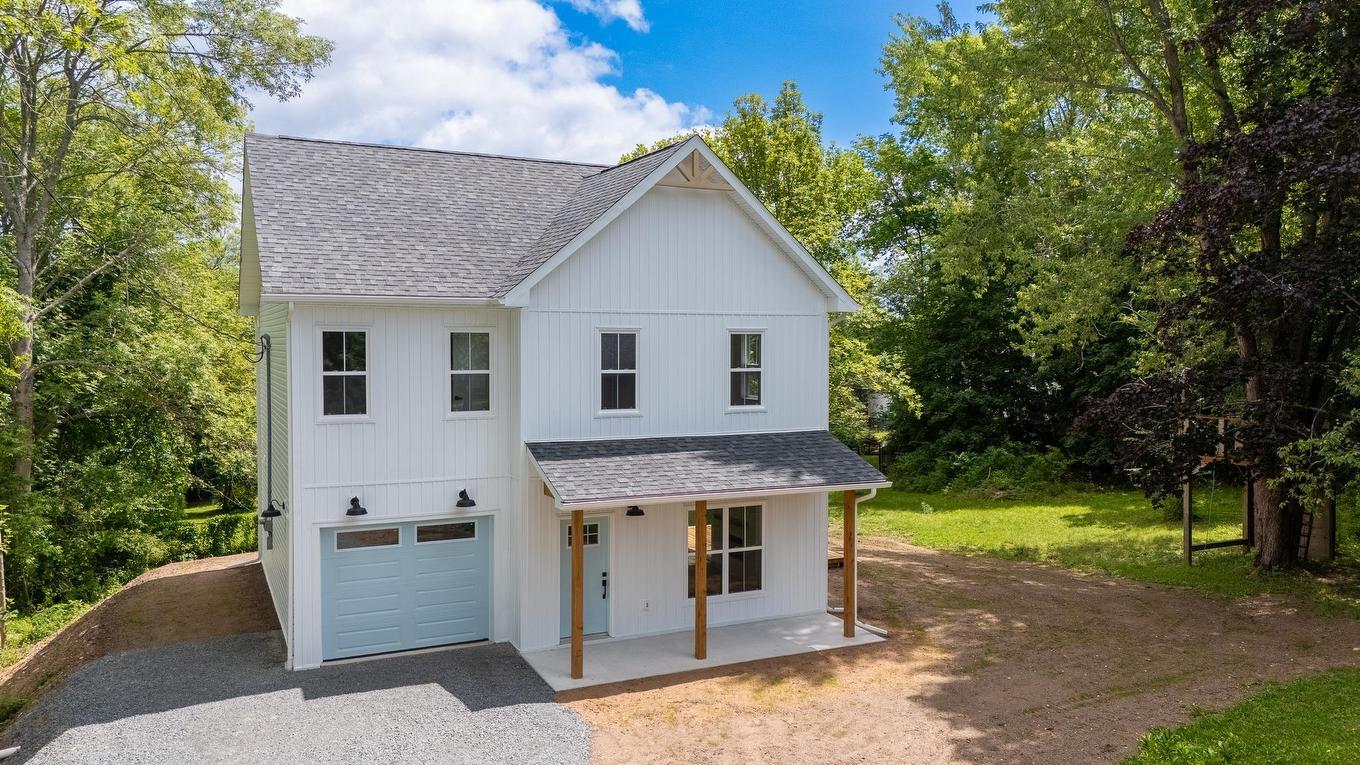 496 Highland Avenue, Windsor, NS - Outdoor With Exterior