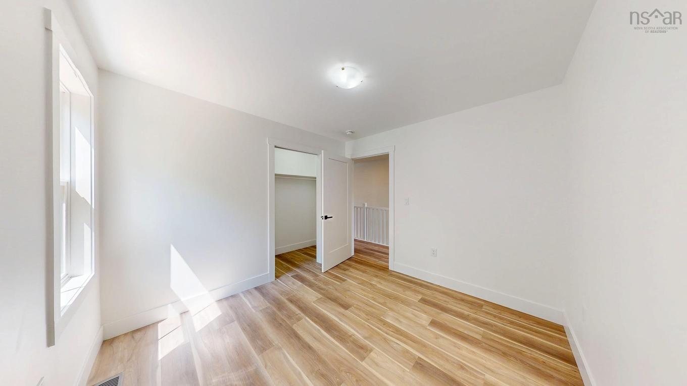 496 Highland Avenue, Windsor, NS - Indoor Photo Showing Other Room