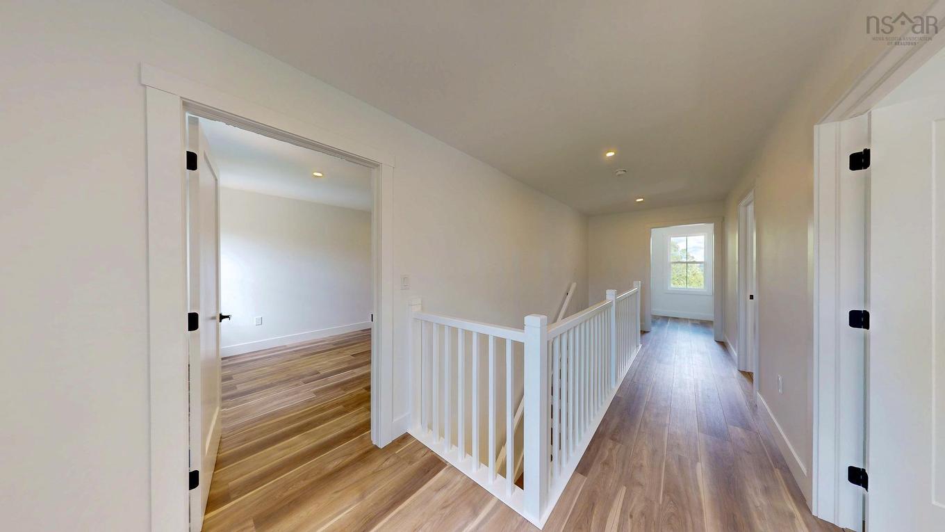 496 Highland Avenue, Windsor, NS - Indoor Photo Showing Other Room