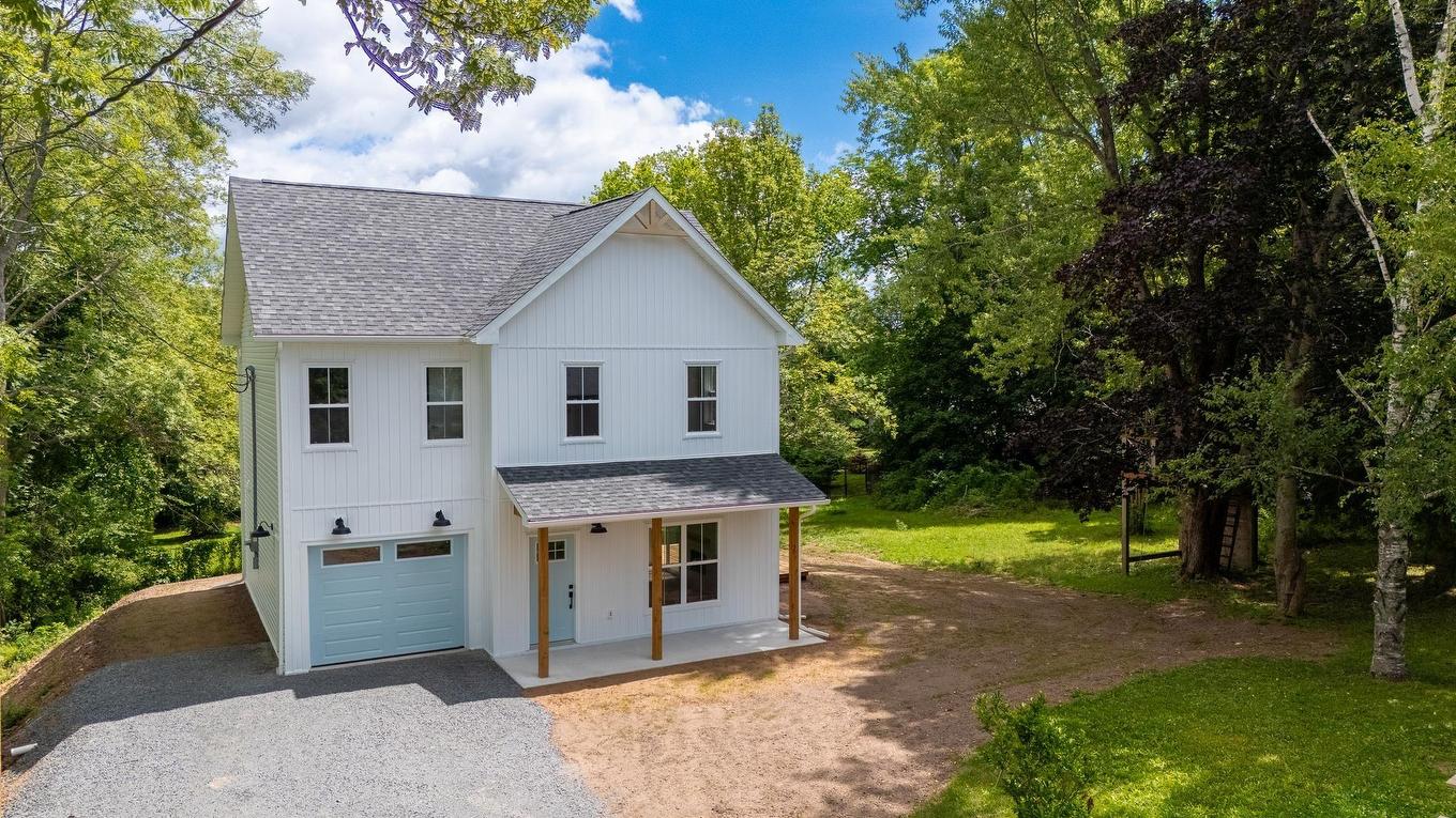 496 Highland Avenue, Windsor, NS - Outdoor