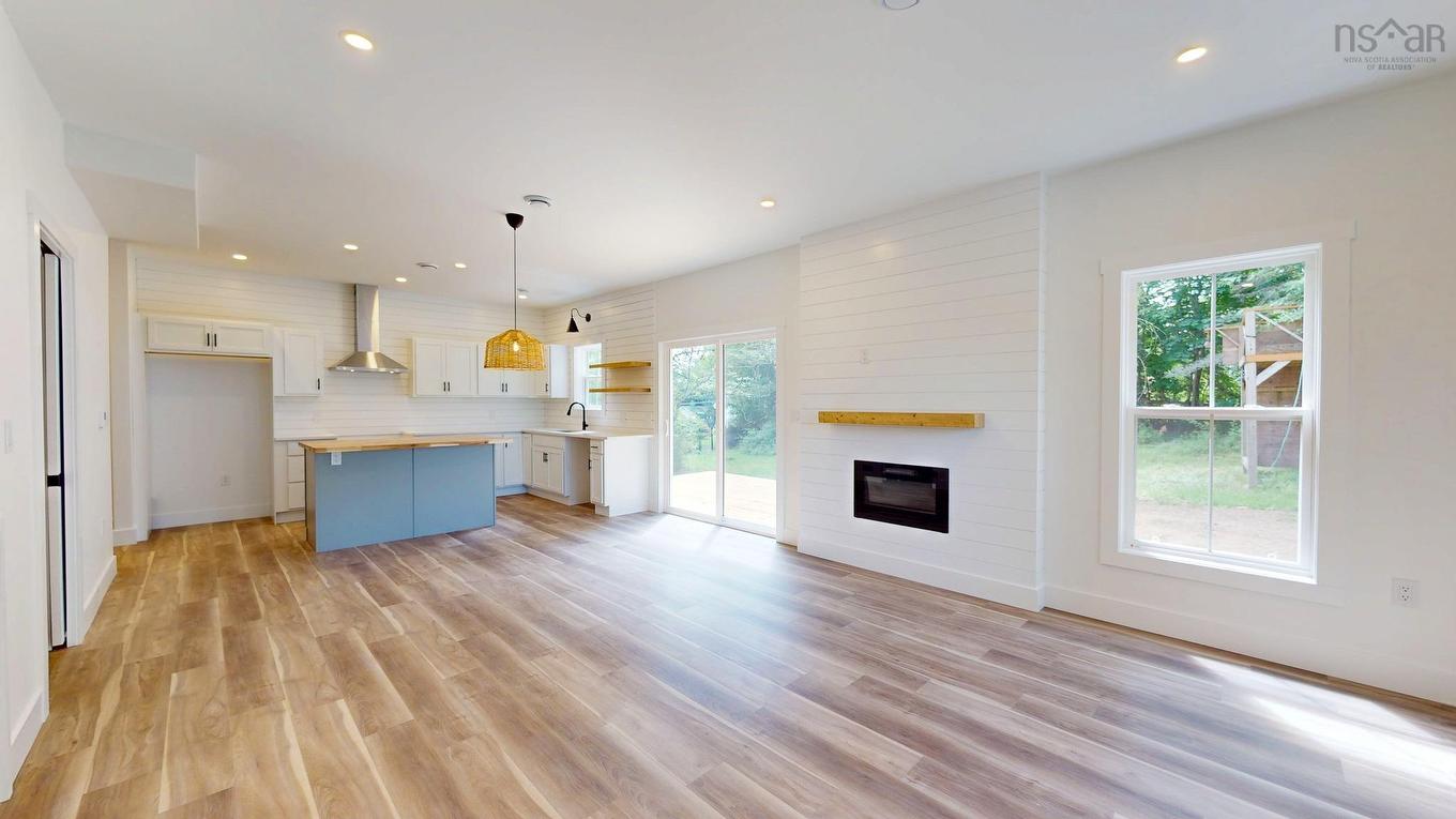 496 Highland Avenue, Windsor, NS - Indoor With Fireplace